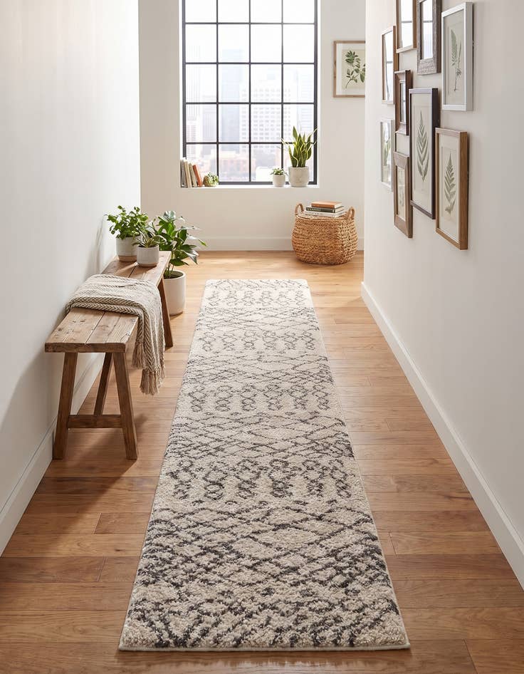 Detail image of 2' 7 x 14' Moroccan Shag Runner Rug
