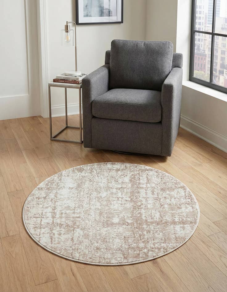 Detail image of Jill Zarin 3' 3 x 3' 3 Uptown Lexington Avenue Round Rug