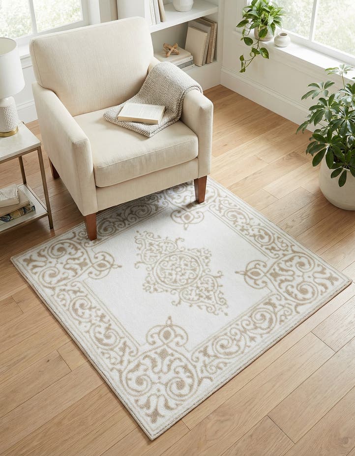 3' 3 x 3' 3 Hermitage Square Rug
