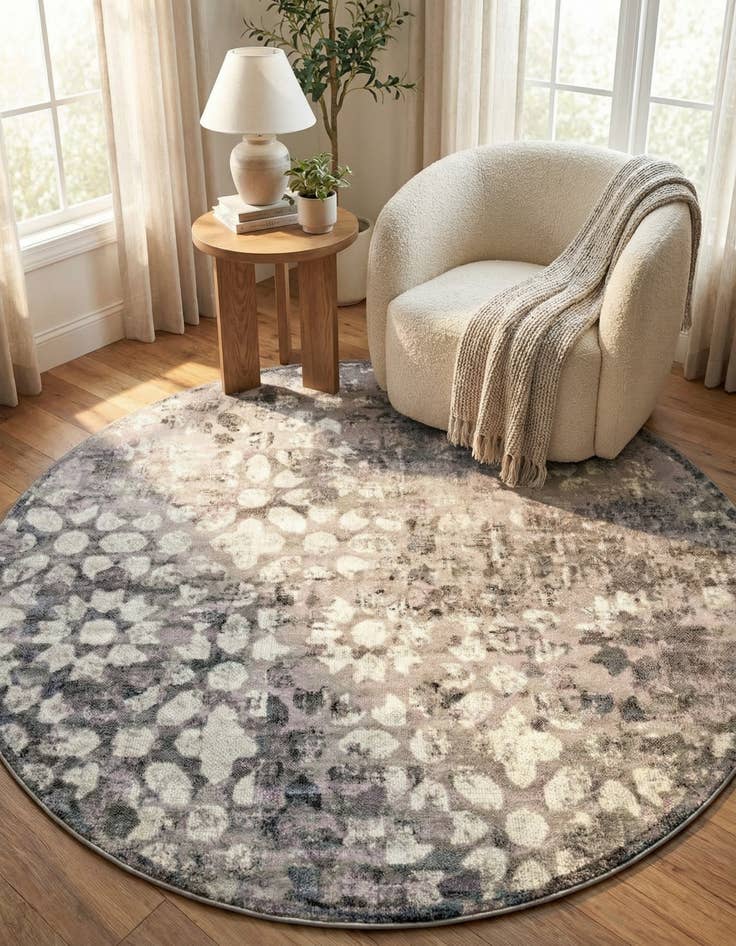 Detail image of 7' x 7' Monte Carlo Round Rug