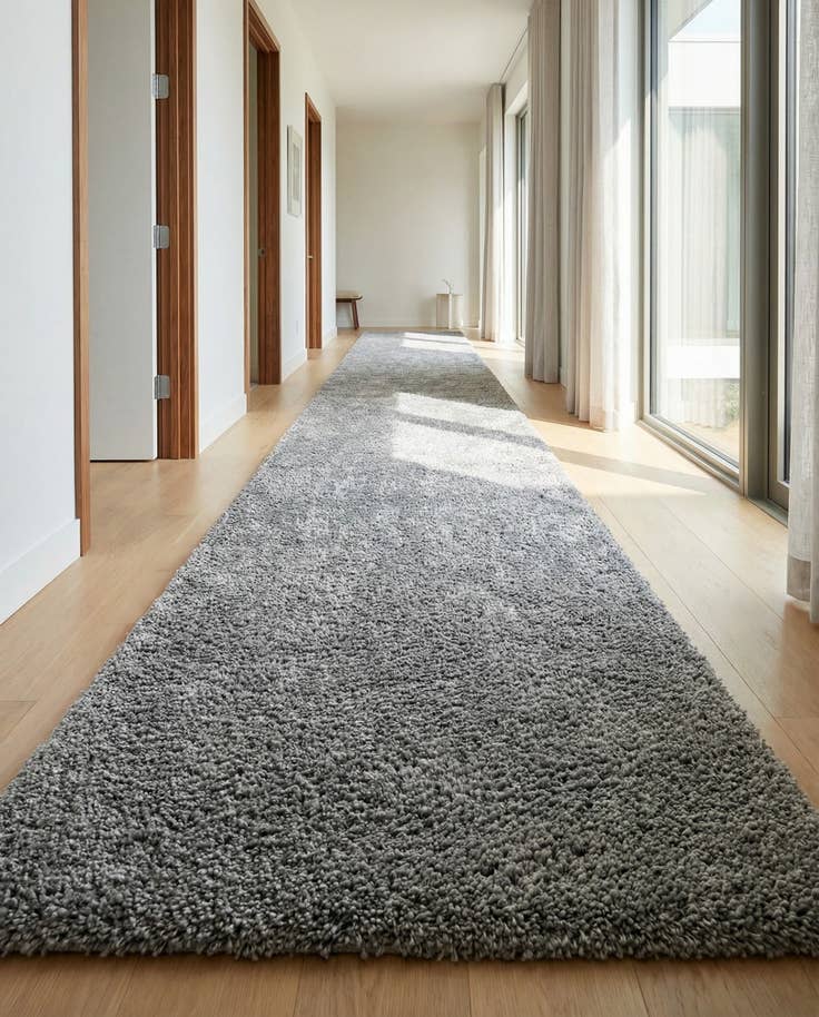 Detail image of 2' 7 x 20' Zermatt Shag Runner Rug