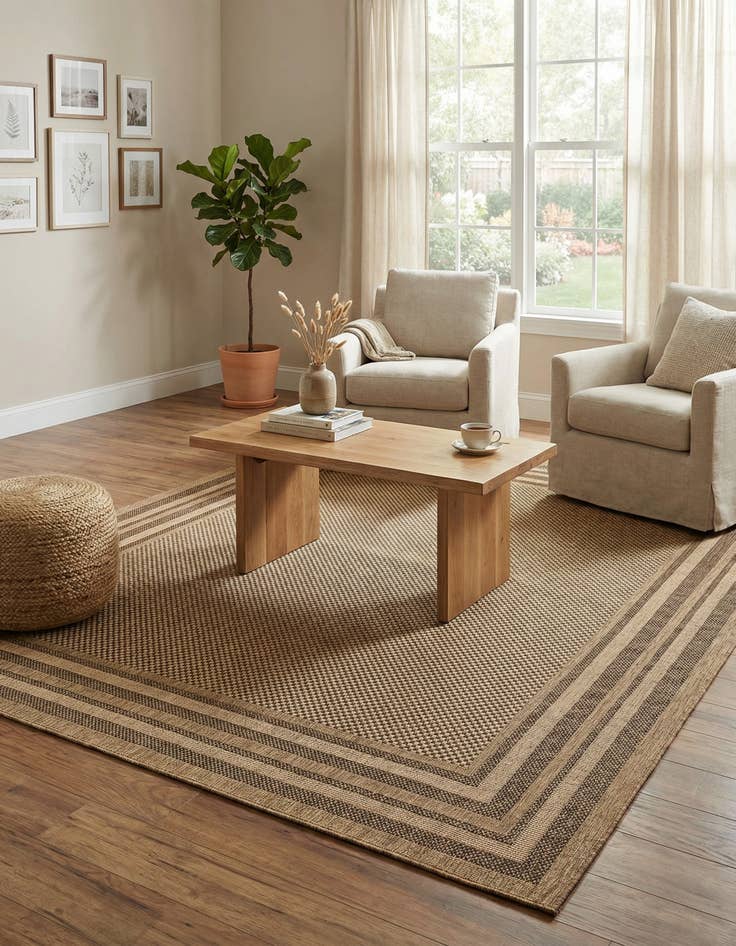 Detail image of 9' x 12'  Washable Border Indoor / Outdoor Rug