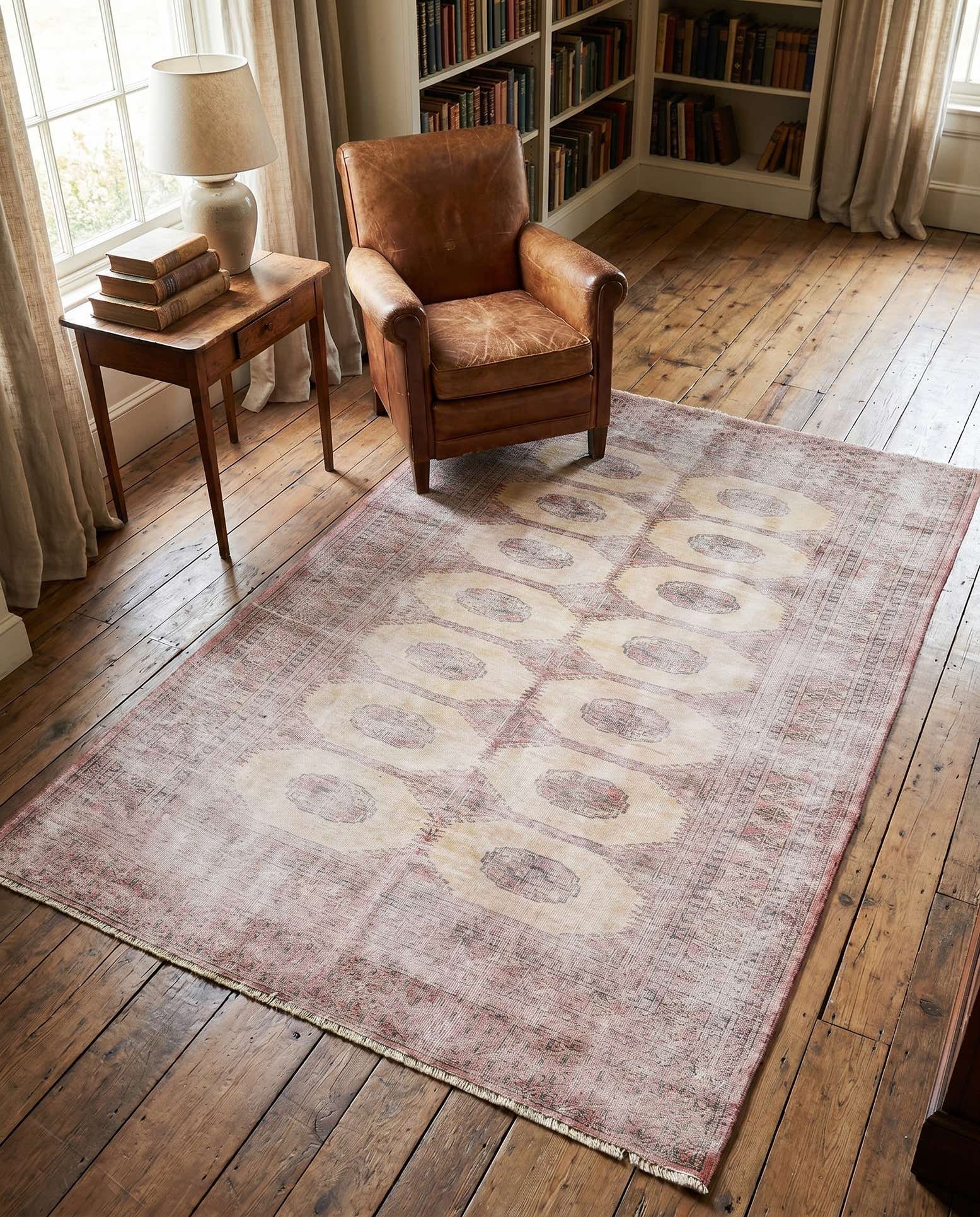 4' x 6' Hand Knotted Ultra Vintage Persian Wool Rug