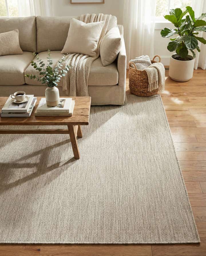 5' 3 x 8' Easy-Clean Solid Indoor / Outdoor Rug