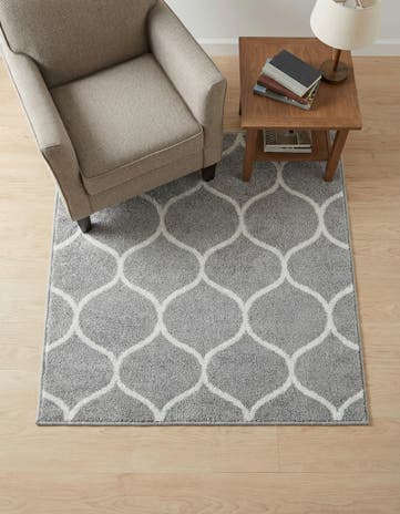 Light Gray Lattice Frieze Square Rug