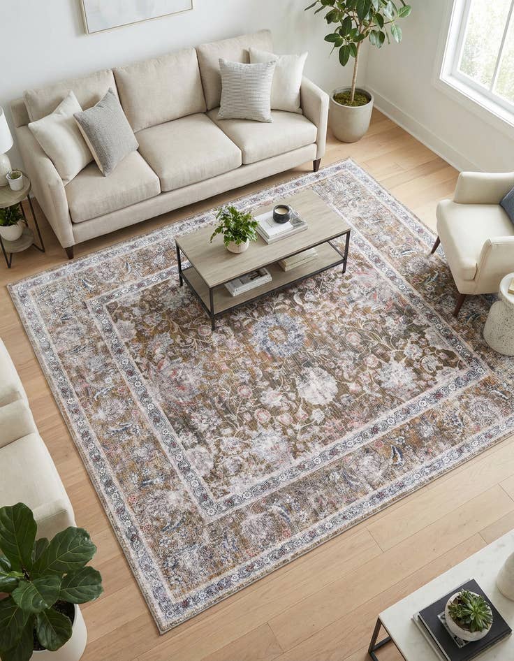 Detail image of 7' 10 x 7' 10 Yara Square Rug