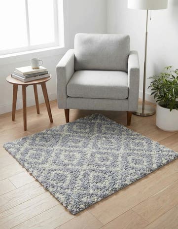 3' 3 x 3' 3 Lattice Shag Square Rug