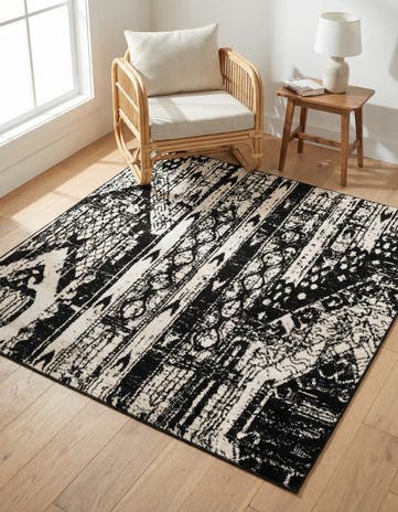 Black and White Oregon Square Rug