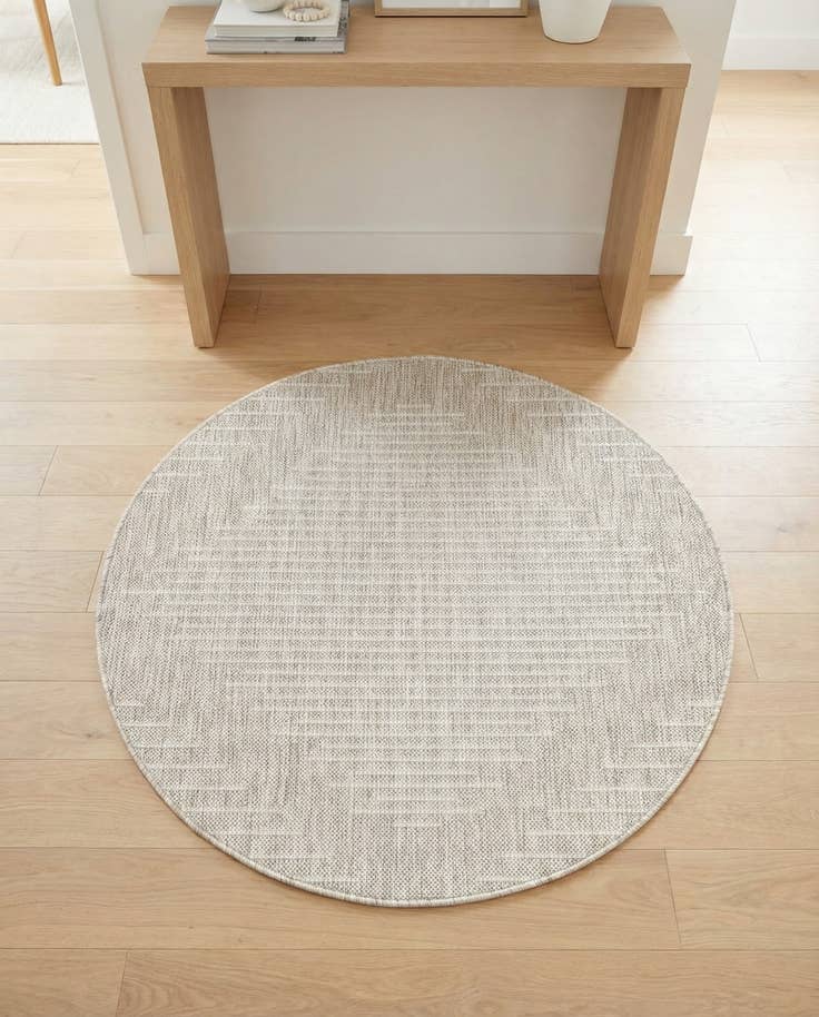 Detail image of 3' x 3' Easy-Clean Modern Indoor / Outdoor Round Rug