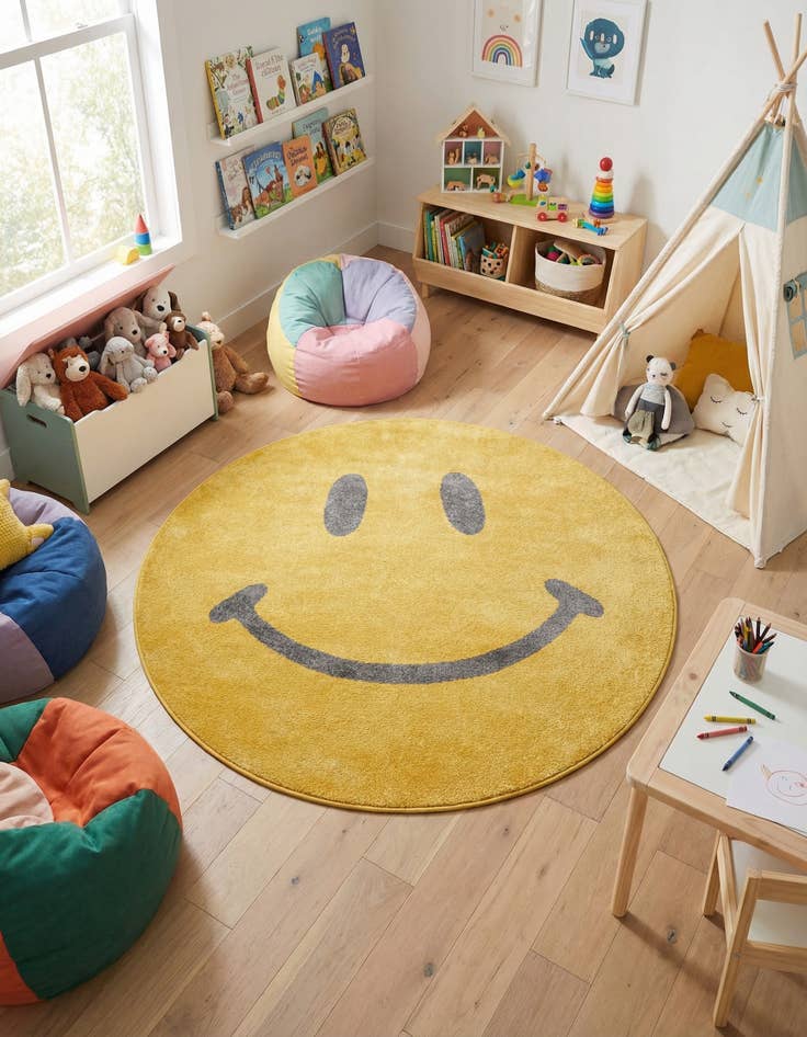 Detail image of 5' 1 x 5' 1 Smiley Face Whimsy Kids Round Rug