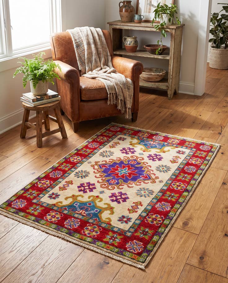 Detailansicht von 65cm x 95cm Handgeknüpft Kazak Teppich