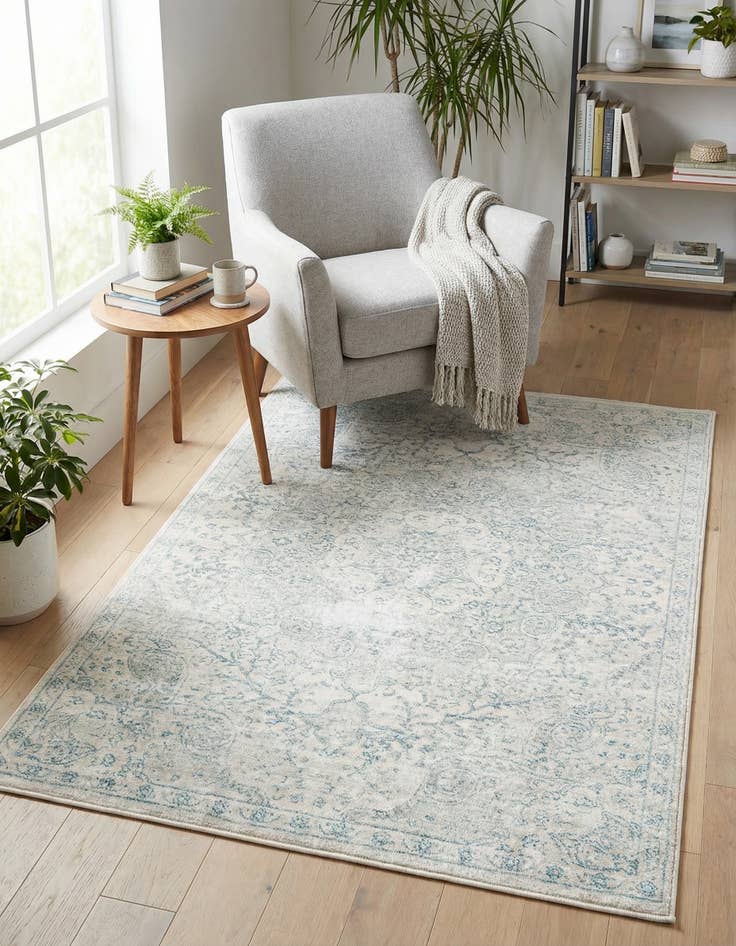 Detail image of 3' 3 x 5' 3 Newport Rug