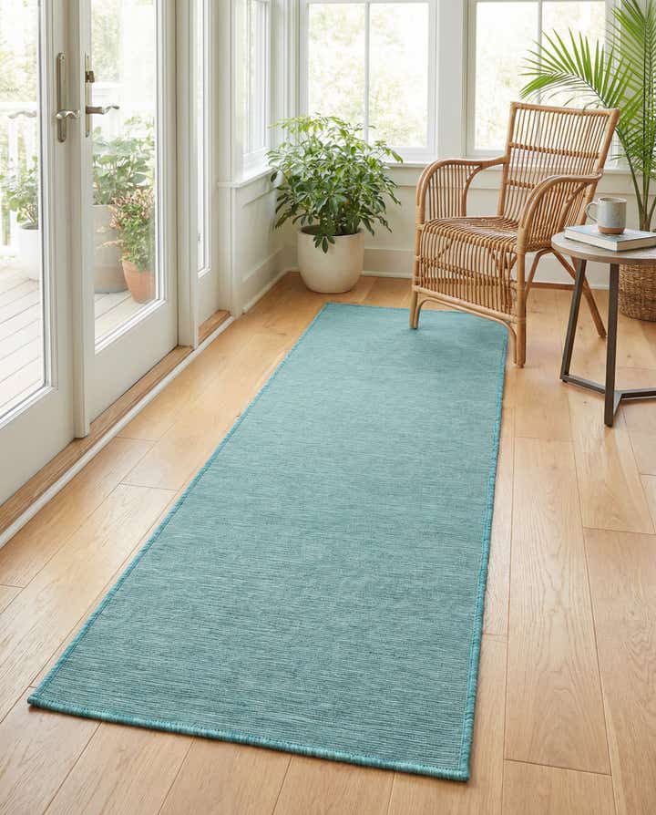 2' x 6' Easy-Clean Solid Indoor / Outdoor Runner Rug