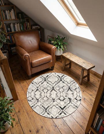 Ivory Tucson Round Rug