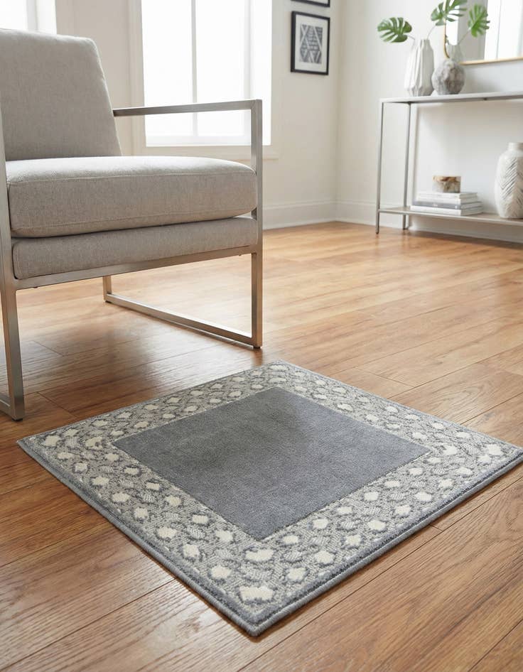 Detail image of 1' 4 x 1' 4 Vince Camuto Sample Rug