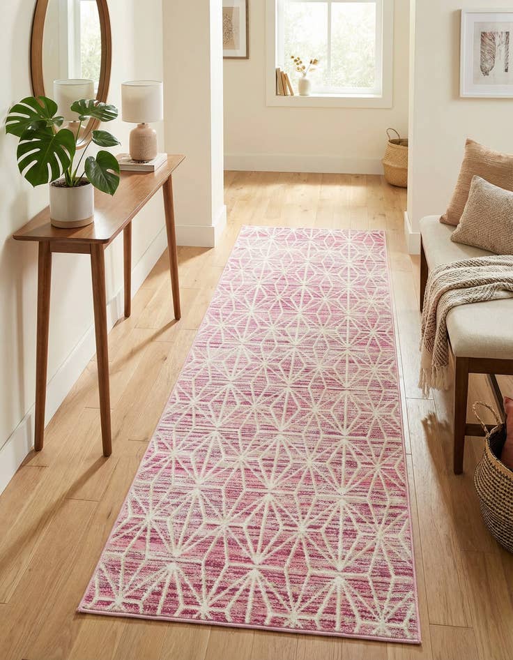 Detail image of Jill Zarin 2' 7 x 8' Uptown Fifth Avenue Runner Rug