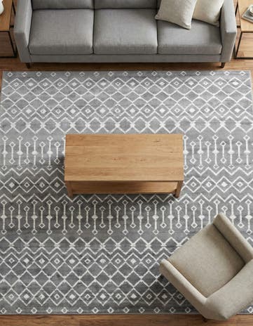 7' 10 x 7' 10 Kasbah Trellis Square Rug