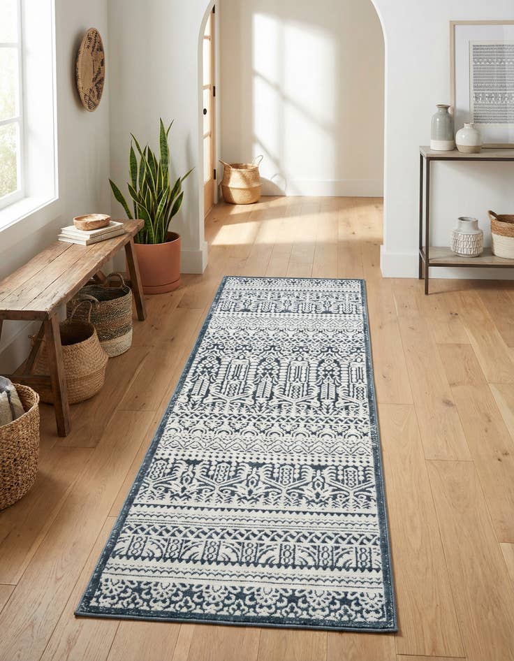 Detail image of Jill Zarin 2' 2 x 6' Uptown Cloisters Runner Rug