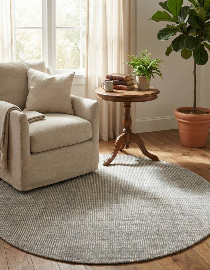 Detail image of 5' 3 x 5' 3  Hand Woven Jill Zarin English Manor Farmhouse Wool Round Rug