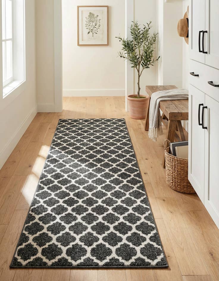 Detail image of 2' 7 x 8' Trellis Runner Rug