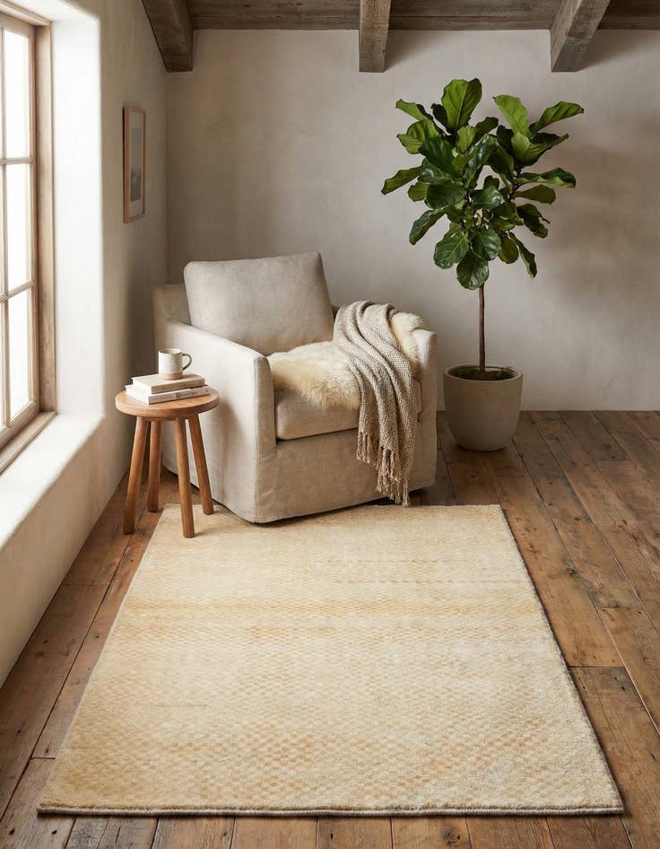 Detail image of 3' 4 x 4' 9 Hand Knotted Kashkuli Gabbeh Wool Rug