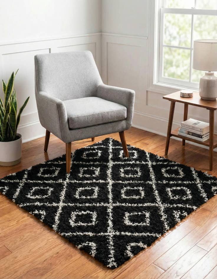 Detail image of 3' 3 x 3' 3 Lattice Shag Square Rug