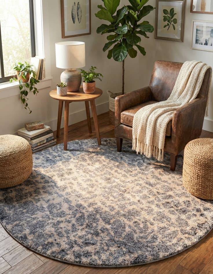 Detail image of 4' 7 x 4' 7 Artemis Round Rug