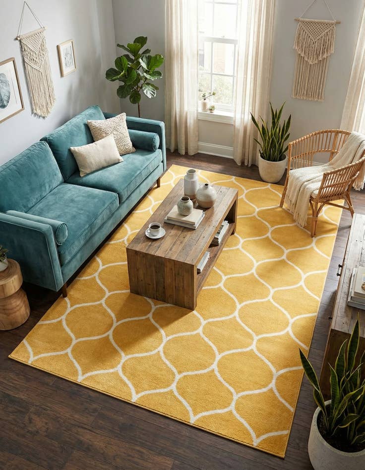 Detail image of 7' x 10' Lattice Frieze Rug