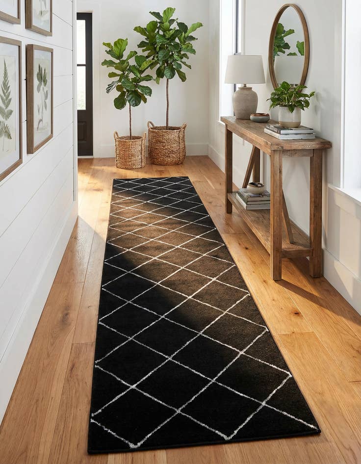 Detail image of 2' 7 x 12' Vogue Geo Runner Rug