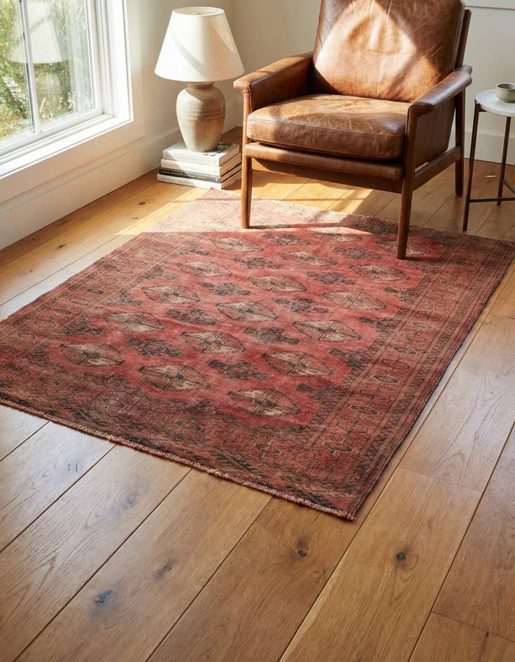 Detail image of 3' 3 x 4' 3 Hand Knotted Ultra Vintage Persian Wool Rug