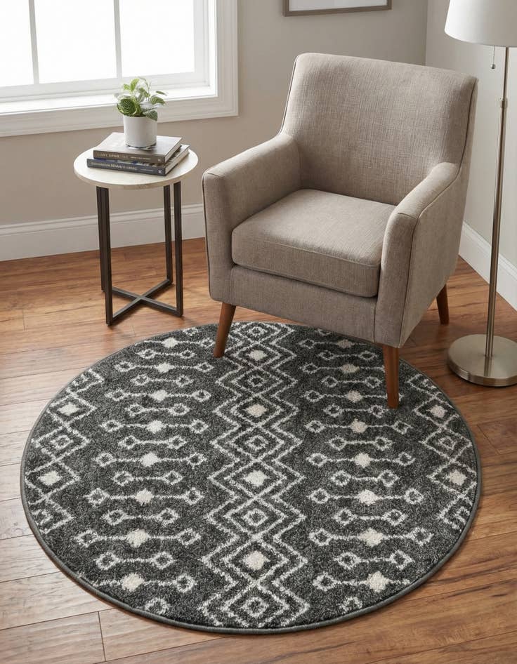 Detail image of 3' 3 x 3' 3 Moroccan Trellis Round Rug