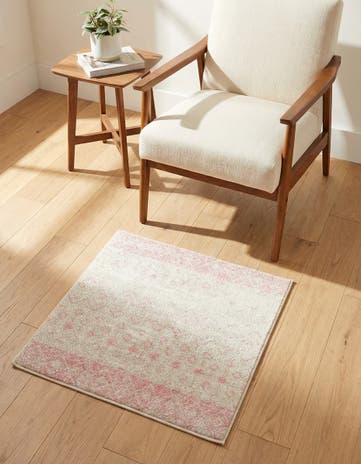 3' 3 x 3' 3 Moroccan Trellis Square Rug