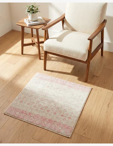 3' 3 x 3' 3 Moroccan Trellis Square Rug