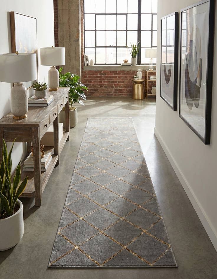 Detail image of 2' 7 x 12' Vogue Geo Runner Rug