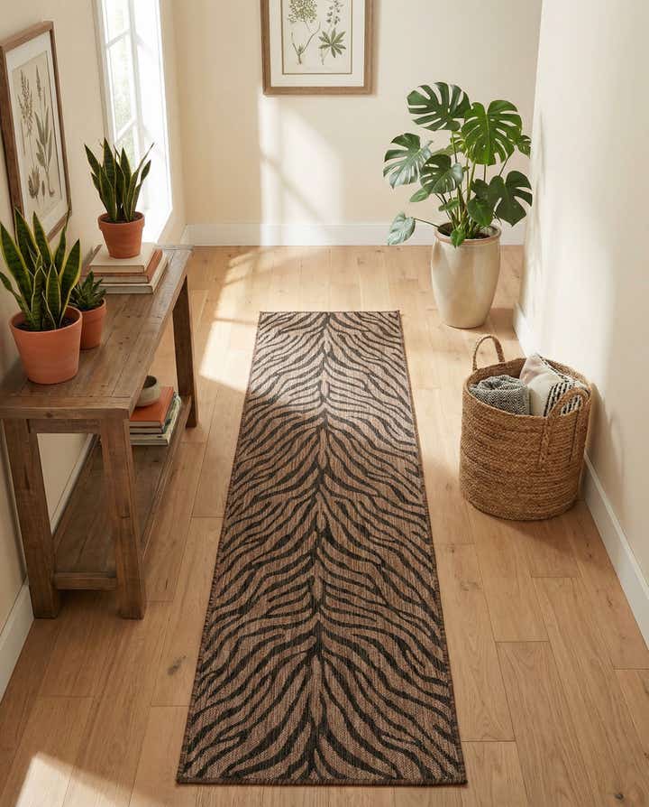 2' x 8' Easy-Clean Safari Indoor / Outdoor Runner Rug
