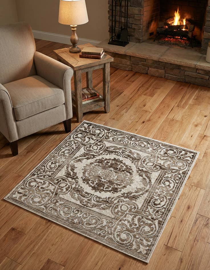 Detail image of  3' 3 x 3' 3 Hermitage Square Rug