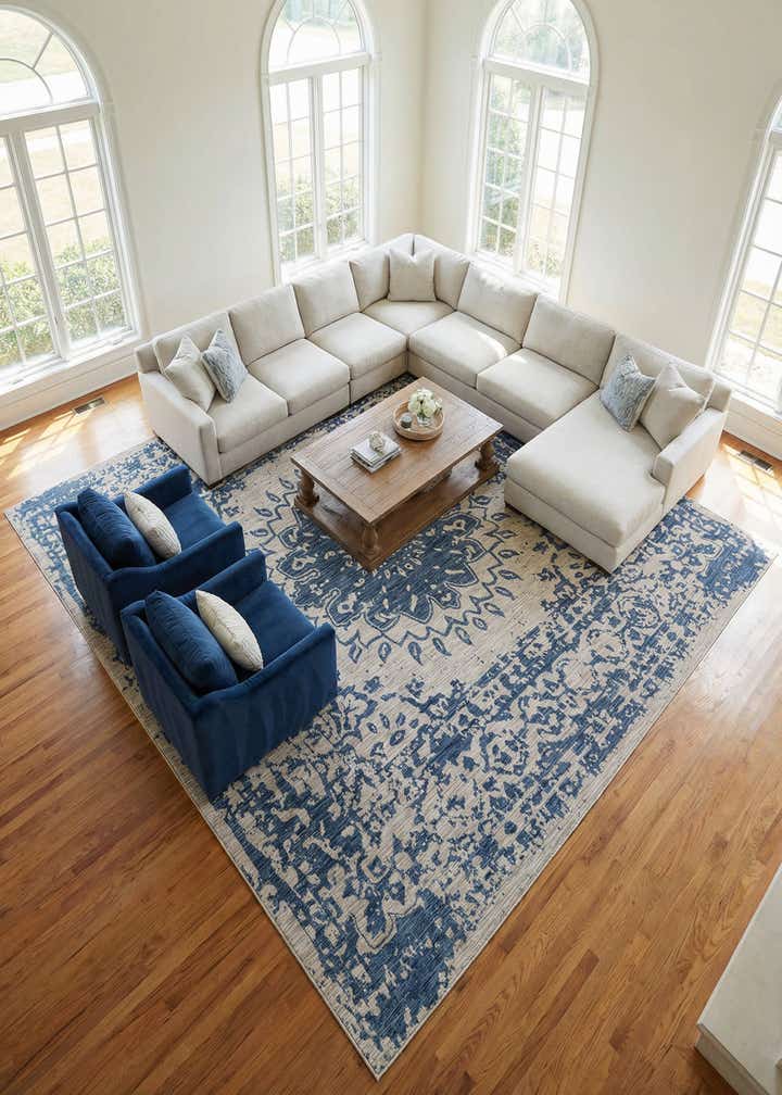 13' x 13' Easy-Clean Traditional Indoor / Outdoor Square Rug