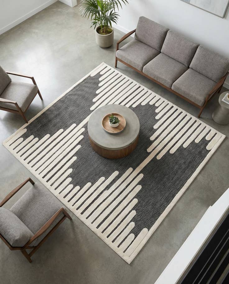 Detail image of 7' 10 x 7' 10 Prismatic Square Rug