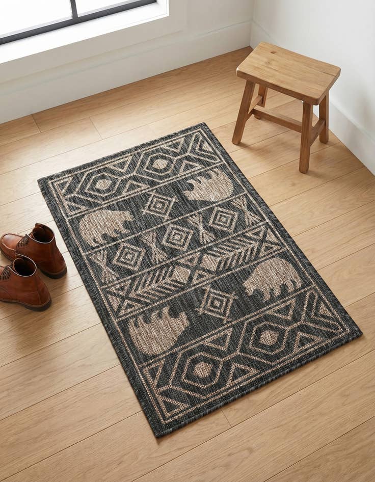 Detail image of 2' x 3' Easy-Clean Southwestern Indoor / Outdoor Rug