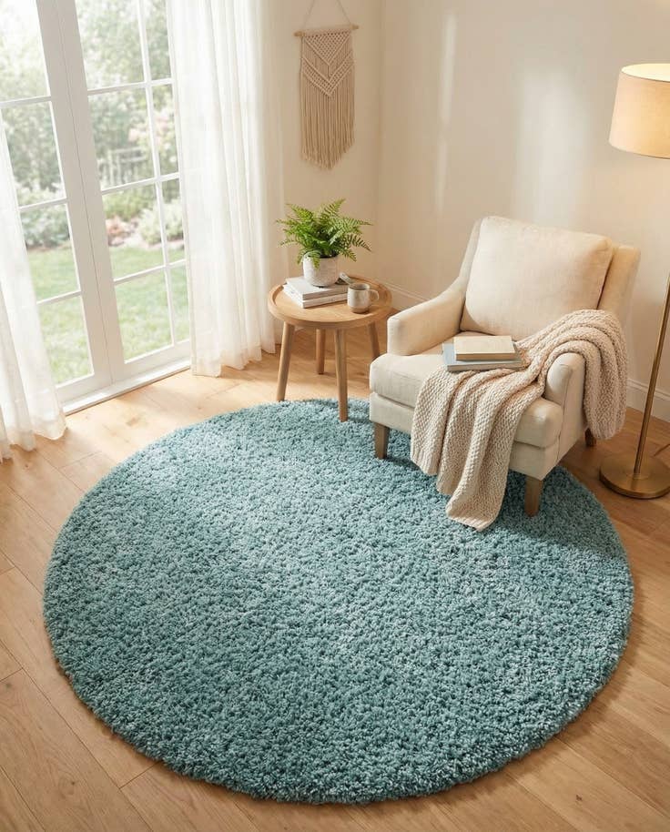 Detail image of 7' 10 x 7' 10 Solid Shag Round Rug