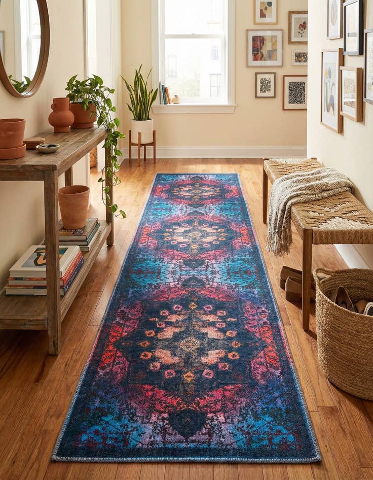 Detail image of 2' x 9' 10 Washable Francesca Runner Rug