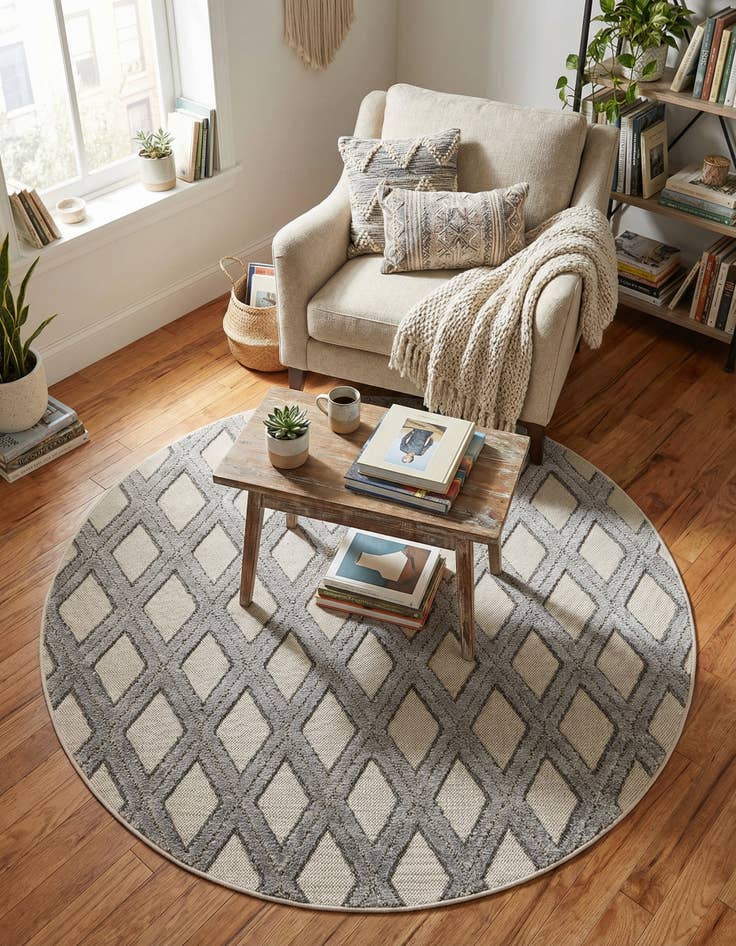 Detail image of 5' 3 x 5' 3 Arlo Round Rug