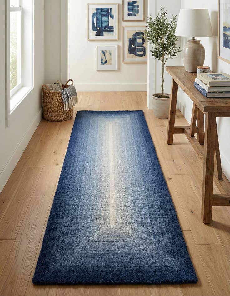 Detail image of 2' x 6' 1 Ombre Wool Runner Rug