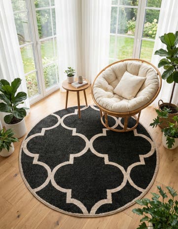 Black and White Trellis Round Rug