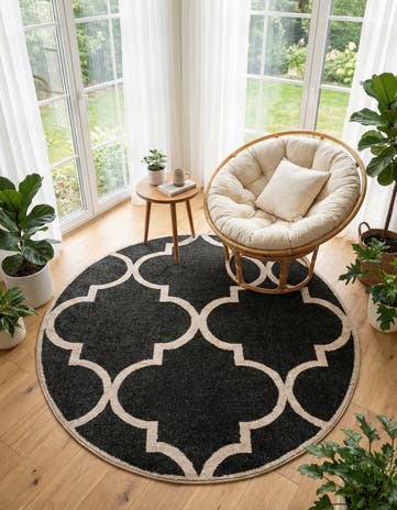 Black and White Trellis Round Rug