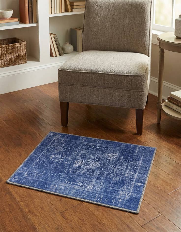 Detail image of 2' x 3' Timeless Rug