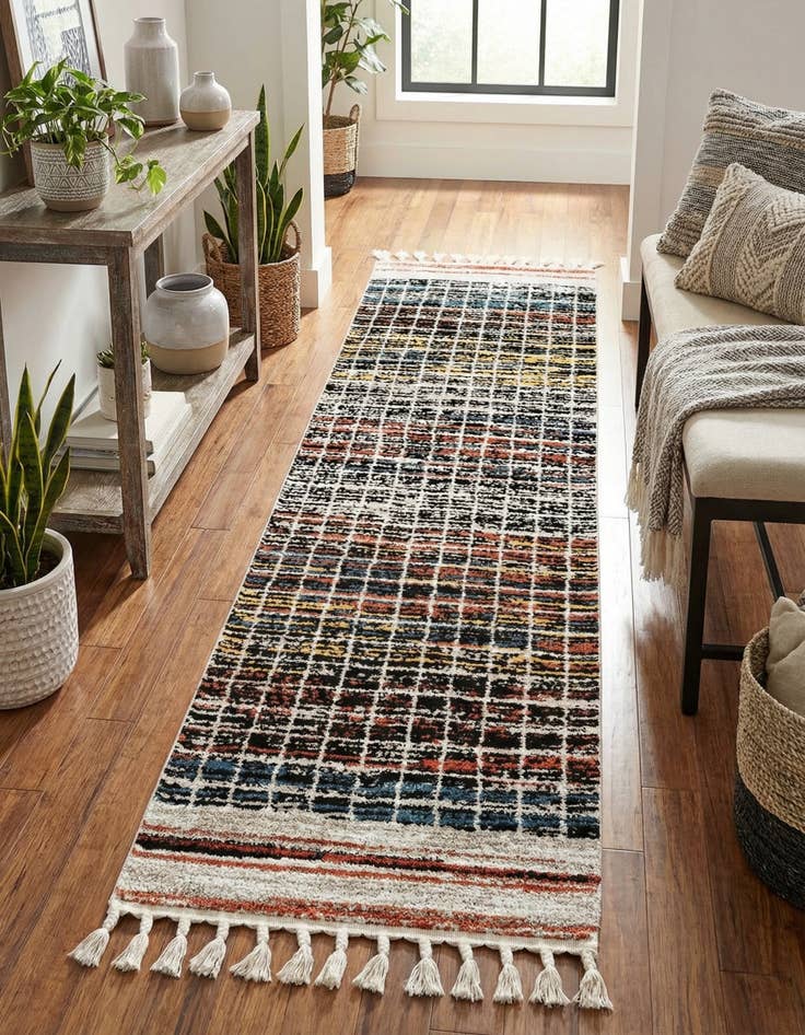 Detail image of 2' x 8' Aramis Runner Rug