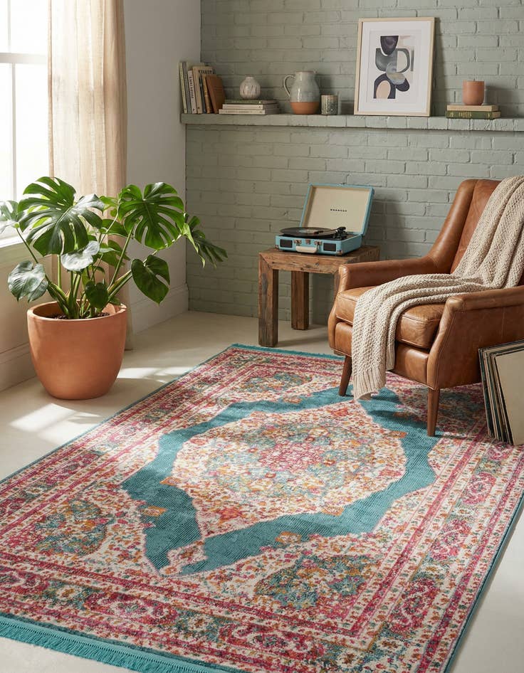 Detail image of 3' 3 x 5' 3 Santiago Rug