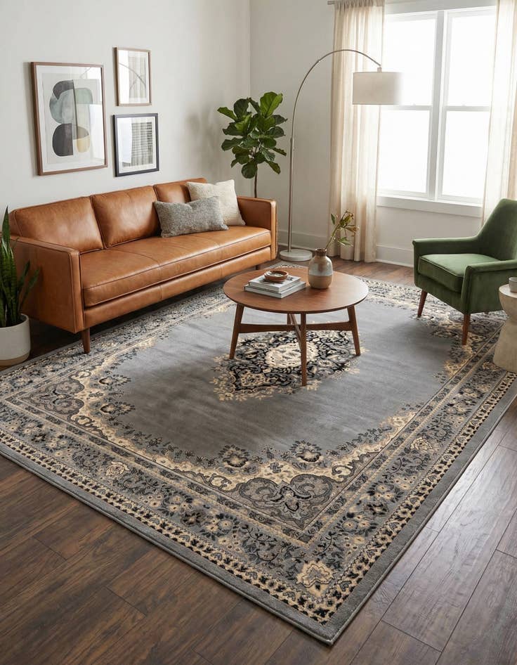 Detail image of 10' x 13' Mashad Design Rug