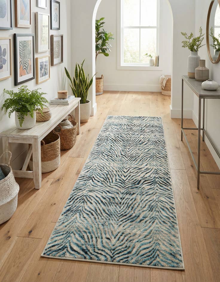 Detail image of  2' x 6' Finsbury Runner Rug